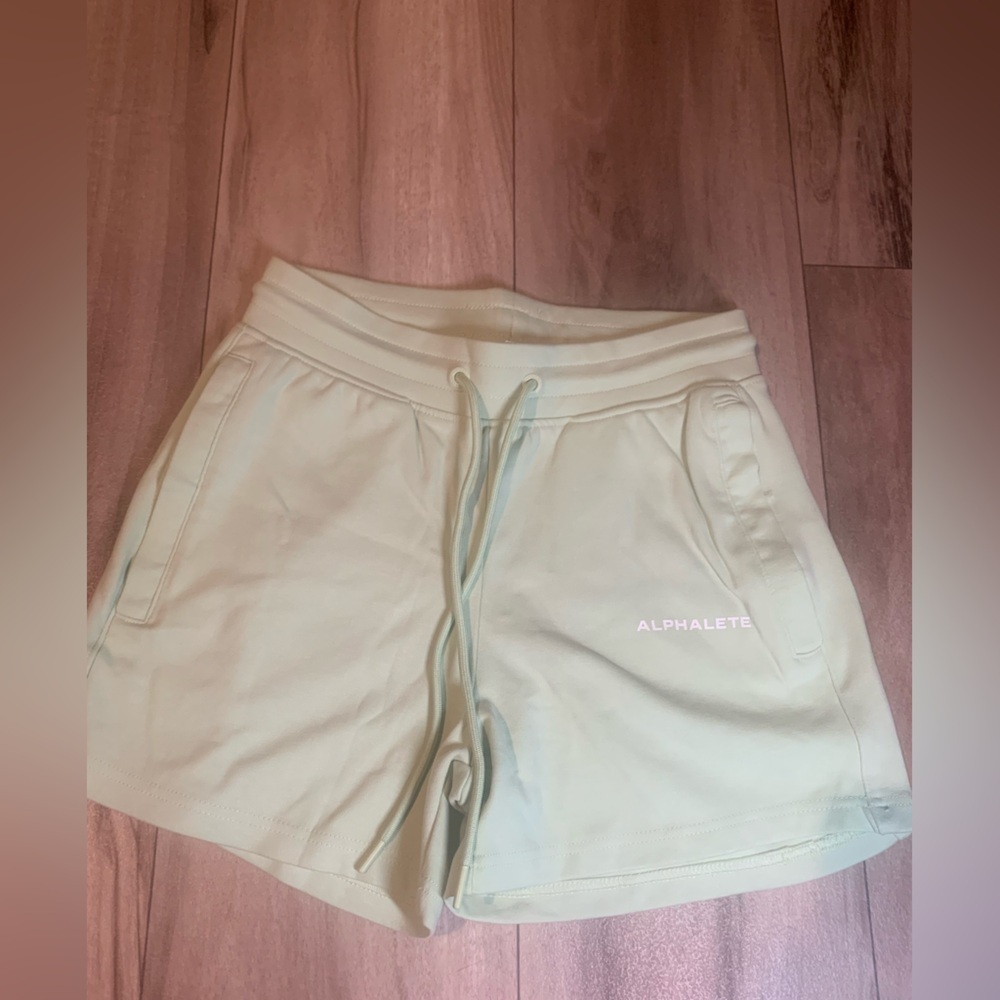 Alphalete shorts